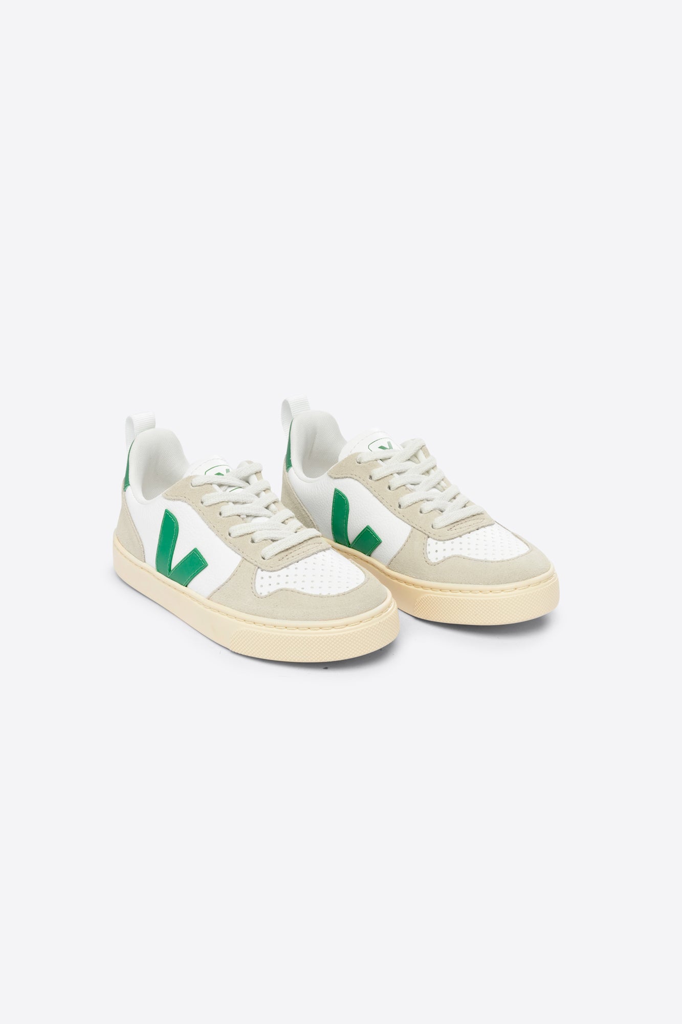 V-10 CHROMEFREE LEATHER WHITE EMERAUDE ALMOND